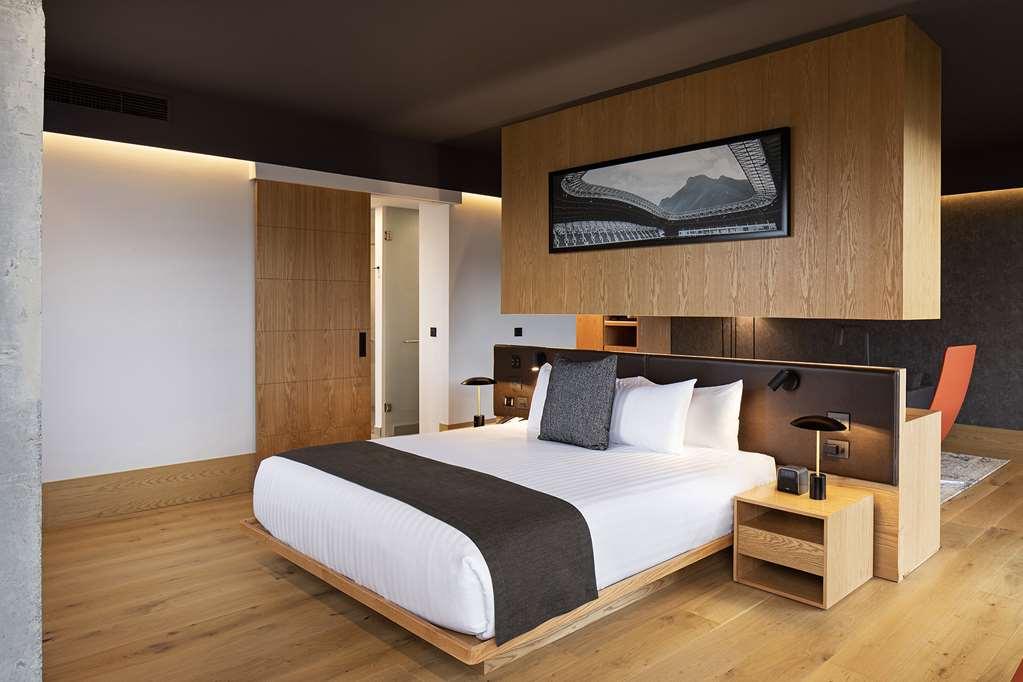 Hotel Galeria Plaza Monterrey Chambre photo A bedroom at the hotel
