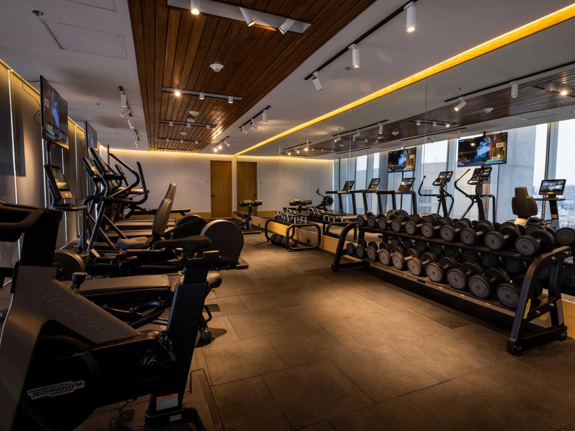 Hotel Galeria Plaza Monterrey Extérieur photo The gym at the 1018